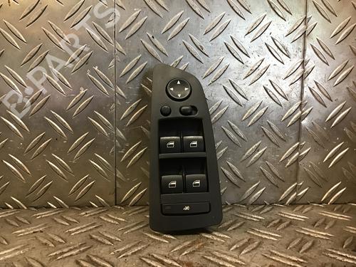 Used Switch Switch BMW 1 (E87) 120 d (177 hp) 35770655 35770655