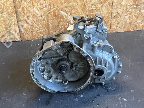 Used Gearbox Gearbox MERCEDES-BENZ B-CLASS Sports Tourer (W245) B 200 CDI (245.208) (140 hp) 36676715 36676715