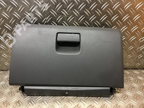 Used Glove box Glove box OPEL AGILA (B) (H08) 1.0 (F68) (68 hp) 11015132 11015132