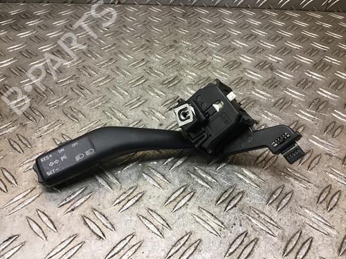 Used Steering column stalk SKODA OCTAVIA II (1Z3) 1.6 (102 hp) 13239296