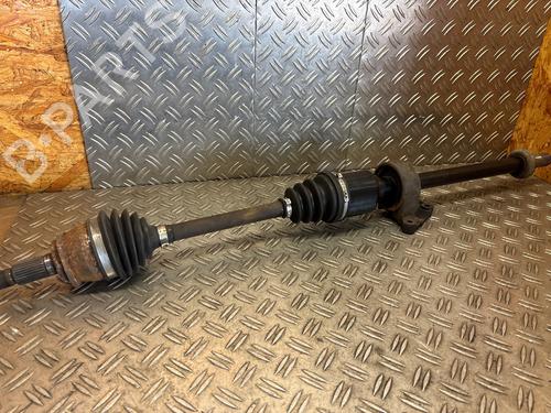 Drivaksel fortil Højre Drivaksel fortil Højre MINI MINI (R50, R53) Cooper (116 hp) 35985239 35985239