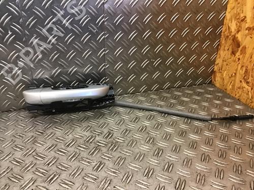 Højre fortil udvendigt håndtag VW GOLF VI (5K1) 1.4 TSI (122 hp) 30099923