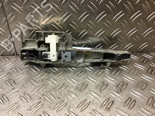Rear left exterior door handle PEUGEOT 407 SW (6E_, 6D_) 2.0 HDi 135 | BP16650453C130 