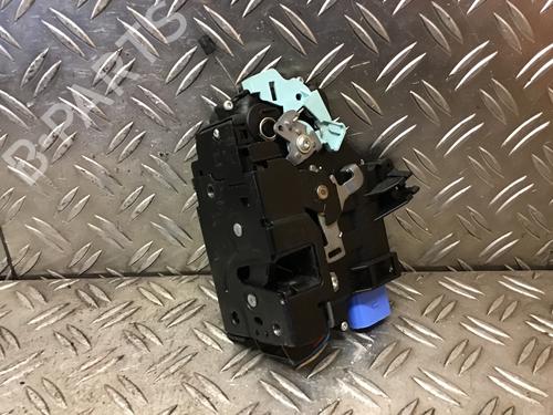 Front left lock SKODA OCTAVIA II Combi (1Z5) 1.6 FSI | BP14928371C98 