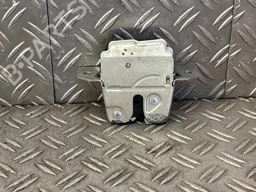 Used Tailgate lock Tailgate lock MERCEDES-BENZ B-CLASS Sports Tourer (W245) B 200 CDI (245.208) (140 hp) 36596206 36596206