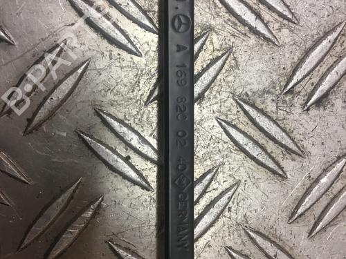 Front windshield wiper arm MERCEDES-BENZ A-CLASS (W169) A 150 (169.031, 169.331) | BP32405001C143 