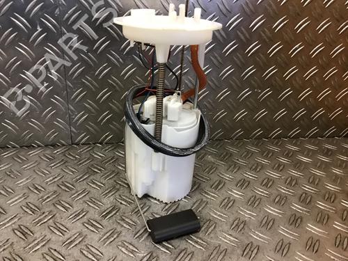 Bränslepump SEAT Mii (KF1, KE1) 1.0 (60 hp) 31052506