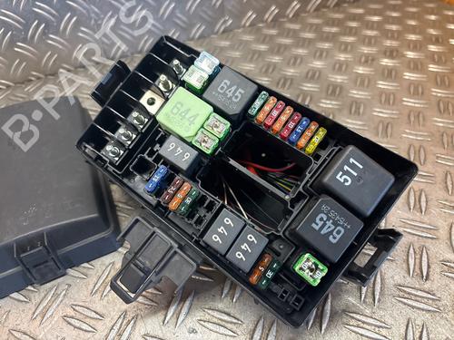 Fuse box SEAT LEON ST (5F8) 1.6 TDI | BP37090715E1 - Image 2