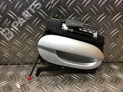 Used Front right exterior door handle BMW 5 (E39) 525 i (192 hp) 11414902