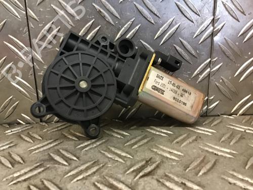 Used Left front window motor Left front window motor 37495962 37495962