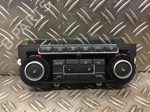 AC Styreenhet / Manøvreringsenhet VW GOLF VI (5K1) 1.4 TSI (122 hp) 30099915