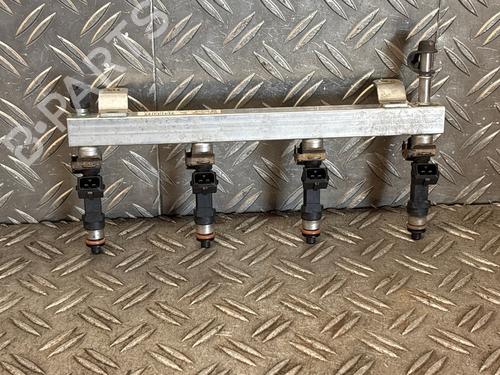 Used Injection rail Injection rail 39655395 39655395