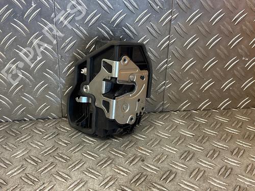 Used Front right lock Front right lock 39105326 39105326