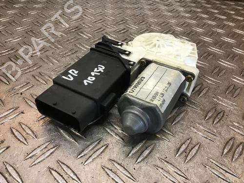 Right front window motor VW GOLF IV (1J1) 1.4 16V | BP15211548E20 