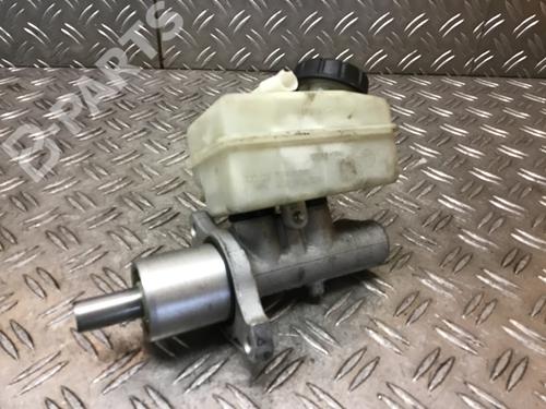 Used Brake master cylinder MERCEDES-BENZ A-CLASS (W169) A 150 (169.031, 169.331) (95 hp) 8293635