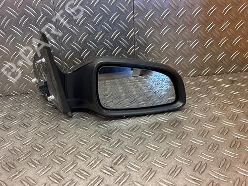 right-mirror-opel-astra-h-estate-a04-2004-2005-2006-2007-2008-2009-2010-2011-2012-2013-2014-37715525 main image