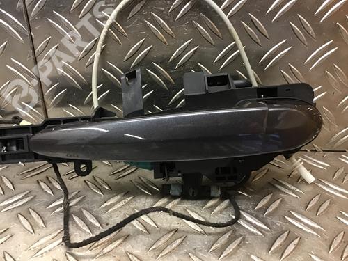 Rear left exterior door handle BMW 1 (E87) 120 i | BP6800556C130 