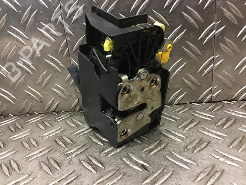 Used Front left lock DACIA SANDERO II 1.2 (75 hp) 21826524