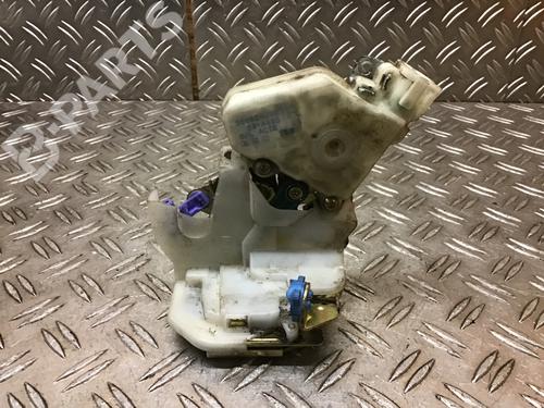 Rear right lock NISSAN X-TRAIL I (T30) 2.2 dCi 4x4 | BP8528358C99 