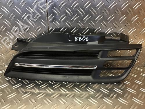 Used Grille NISSAN MICRA III (K12) 1.2 16V (65 hp) 14694787