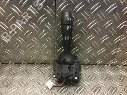 Mando intermitentes / limpia DACIA SANDERO II TCe 90 (B8M1, B8MA, B8AC) | BP32322211I23 