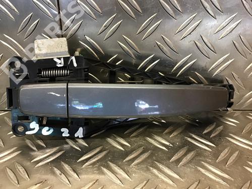 Used Front right exterior door handle OPEL ASTRA H Estate (A04) 1.9 CDTI (L35) (100 hp) 5849001