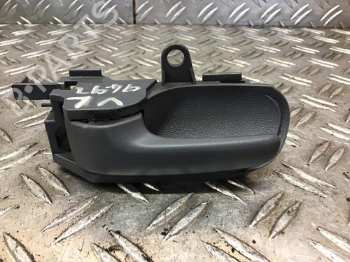 Used Front left interior door handle TOYOTA AYGO (_B1_) 1.0 (KGB10_, KGB10R) (68 hp) 14695269
