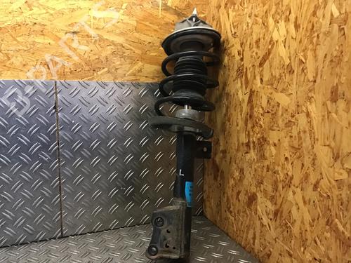 Used Left front shock absorber Left front shock absorber MERCEDES-BENZ A-CLASS (W168) A 140 (168.031, 168.131) (82 hp) 33819662 33819662