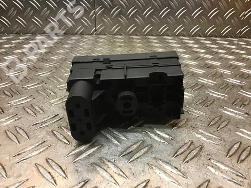 Headlight switch OPEL MERIVA A MPV (X03) 1.6 (E75) | BP10695962I24 