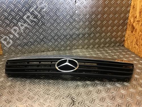 Grille MERCEDES-BENZ A-CLASS (W168) A 140 (168.031, 168.131) | BP29467044C40 