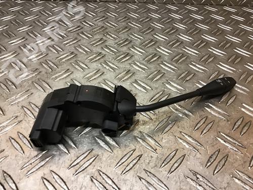 Switch MERCEDES-BENZ E-CLASS (W211) E 220 CDI (211.006) | BP6941590I30 