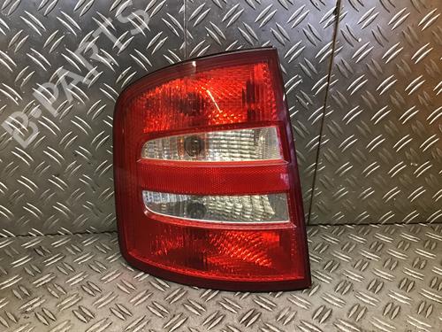 Venstre baglygte SKODA FABIA I Combi (6Y5) 1.4 16V (75 hp) 31359657