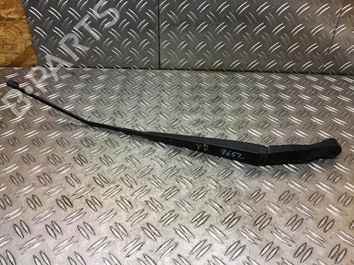 Used Front windshield wiper arm HONDA JAZZ II (GD_, GE3, GE2) 1.3 iDSi (GD1) (83 hp) 14695370