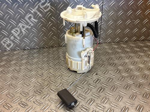 Bränslepump Bränslepump RENAULT MEGANE II (BM0/1_, CM0/1_) 1.6 16V (112 hp) 36703077 36703077