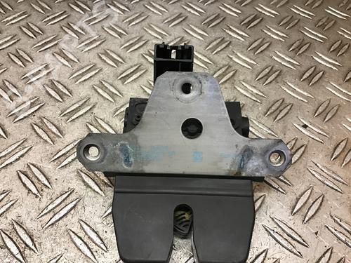 Tailgate lock FORD FOCUS III Turnier 1.6 TDCi | BP24125001C101 