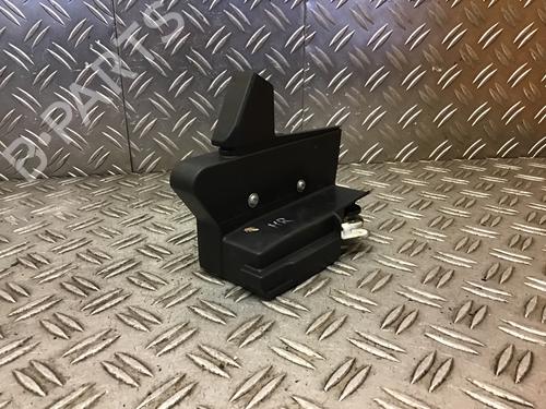 Rear right lock DACIA SANDERO II TCe 90 (B8M1, B8MA, B8AC) | BP32322216C99 