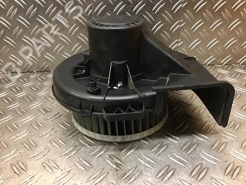 Used Heater blower motor SEAT IBIZA IV (6J5, 6P1) 1.4 (85 hp) 20103519