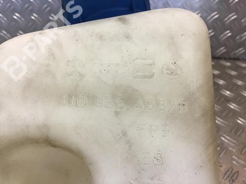 Windscreen washer tank VW GOLF IV (1J1) 1.4 16V | BP7302545C113 