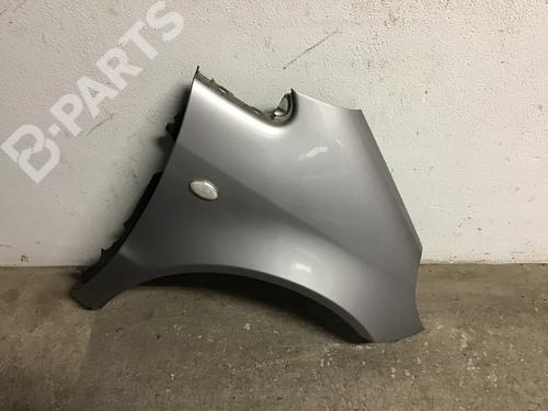 Used Right front fenders MERCEDES-BENZ A-CLASS (W168) A 160 (168.033, 168.133) (102 hp) 9048589
