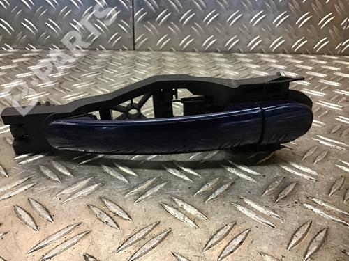 Venstre bak utvendig håndtak VW POLO IV (9N_, 9A_) 1.4 16V (80 hp) 8272416