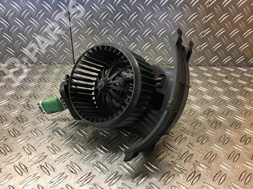 Used Heater blower motor VW TRANSPORTER T5 Van (7HA, 7HH, 7EA, 7EH) 2.0 TDI (84 hp) 9134480