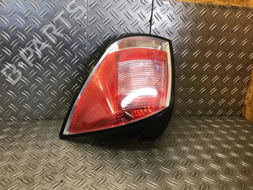 Used Right taillight OPEL ASTRA H Estate (A04) 1.6 (L35) (116 hp) 31184700