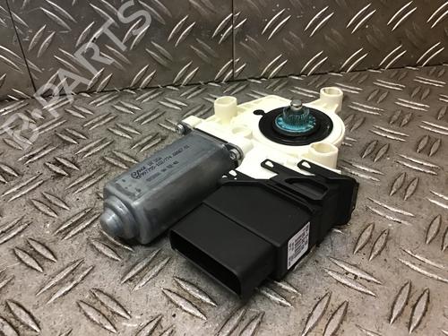 Right rear window motor VW JETTA III (1K2) 2.0 FSI | BP30864081E22