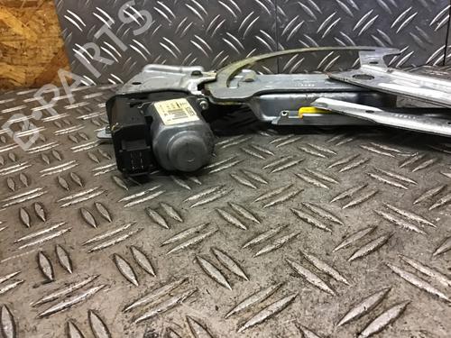 Front right window mechanism OPEL MERIVA A MPV (X03) 1.4 16V Twinport (E75) | BP31036068C23