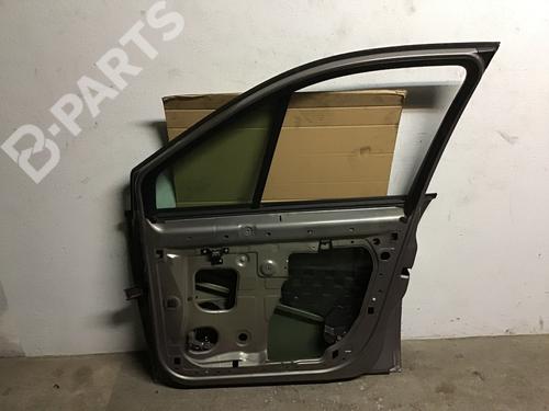 Right front door RENAULT SCÉNIC II (JM0/1_) 1.6 (JM0C, JM0J, JM1B) | BP6827848C3