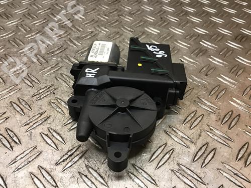 Right rear window motor VW POLO (9N_, 9A_) 1.2 12V | BP8827993E22 