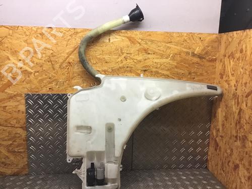 Sprinklertank BMW 1 (E87) 118 i (143 hp) 31352095