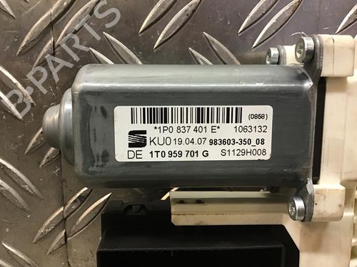 Left front window motor SEAT LEON (1P1) 2.0 TFSI | BP24123144E21 