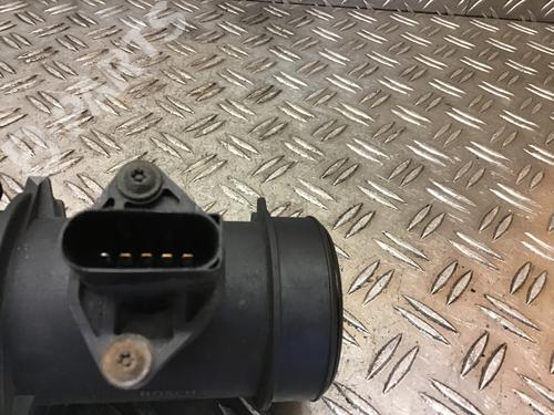 Mass air flow sensor MERCEDES-BENZ C-CLASS T-Model (S202) C 220 T CDI (202.193) | BP7703141M95 