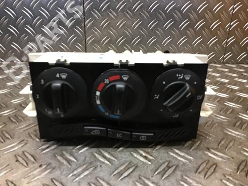 Used Climate control MERCEDES-BENZ A-CLASS (W168) A 160 (168.033, 168.133) (102 hp) 9056805